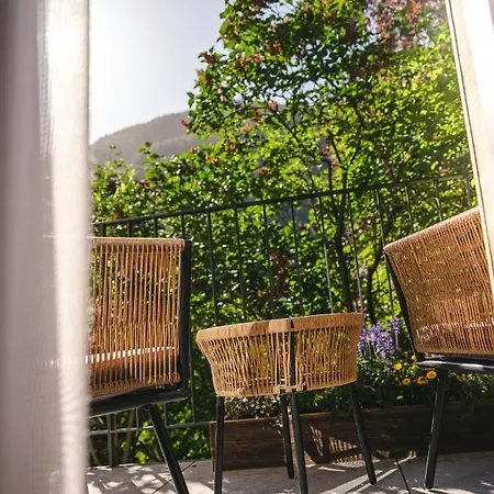 Tannenhof 3* زيرمات