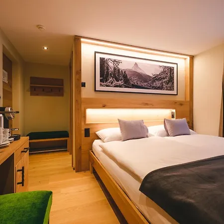 Tannenhof 3* زيرمات