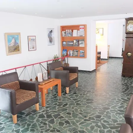 فندق Tannenhof زيرمات